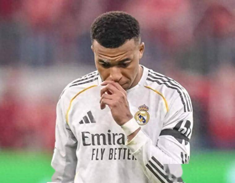 皇马官方官宣！姆巴佩遭遇伤病侵袭，缺席本轮西甲，德比战有望回归